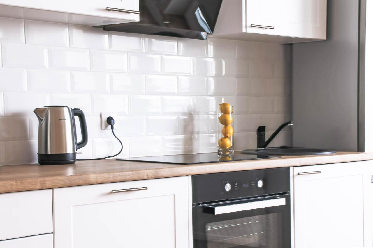 Apartament Dziesiąte Piętro Poznań Zewnętrze zdjęcie