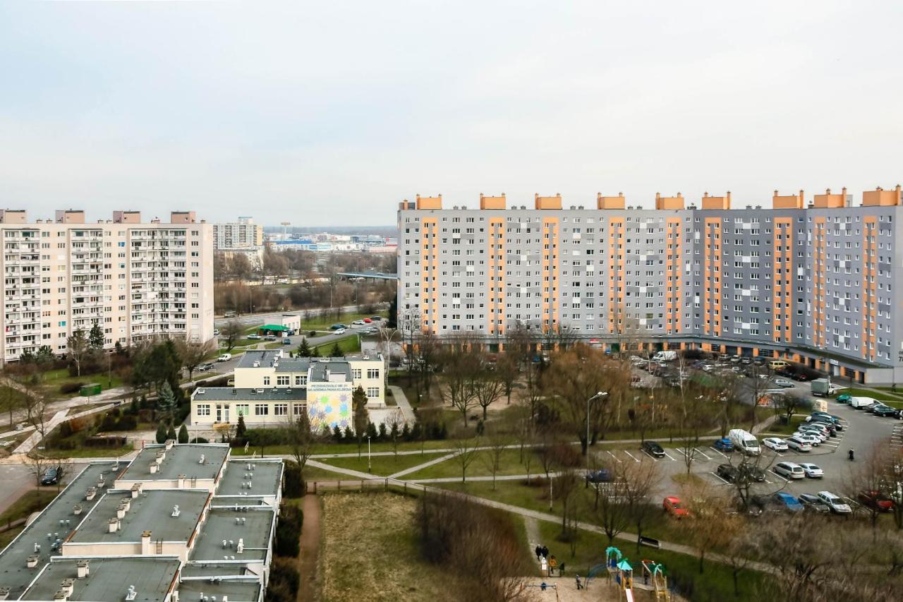 Apartament Dziesiąte Piętro Poznań Zewnętrze zdjęcie